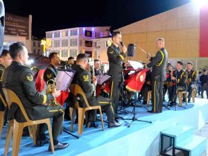 Askeri Bandodan 100’üncü Yıl Dönümünde Zafer Bayramı Konseri