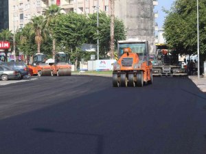 Mersin’de Yol Çalışmaları Devam Ediyor