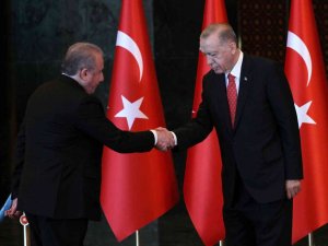 Cumhurbaşkanı Erdoğan, Cumhurbaşkanlığı Külliyesinde Tebrikleri Kabul Etti