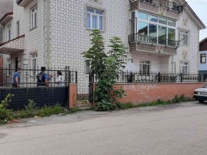 Kendisinden Haber Alınamayan 70 Yaşındaki Adam Evinde Ölü Bulundu