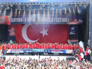 Teknofest Karadeni̇z’e Görkemli Açılış