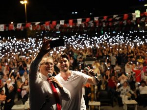 Yunusemre’de Ceceli Rüzgarı Esti