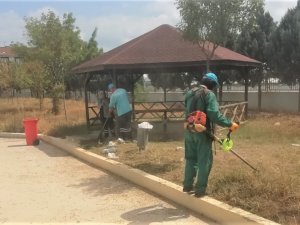 Derince’de Okullarda Temizlik Çalışması Başlatıldı