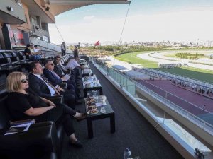 Başkanlık Koşusu’nda Zafer Baronial’in