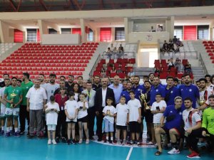 2. Ulusal Yunus Emre Hentbol Turnuvası Sona Erdi