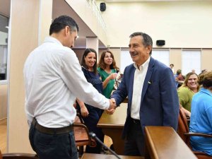 Tepebaşı İşçilerine Yüzde 50 Ücret Zammı