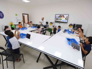 Elazığ’da Robotik Kodlama Eğitimine Çocuklardan Yoğun İlgi