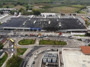 Yıldırım Düşmesi Sonrası Çatısı Yıkılan Otobüs Terminali Havadan Görüntülendi