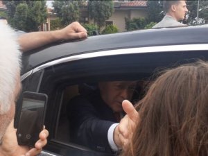 Cumhurbaşkanı Erdoğan ’Tayyip Dede’ Diye Seslenen Çocuklara Hediyeler Verdi