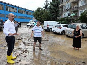 Mudanya Belediyesi Ekiplerinden Sel Sonrası Anında Müdahale