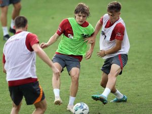Galatasaray, Antrenmanda Dört Takımlı Turnuva Yaptı
