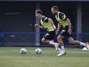 Fenerbahçe, Kayserispor Maçı Hazırlıklarına Başladı