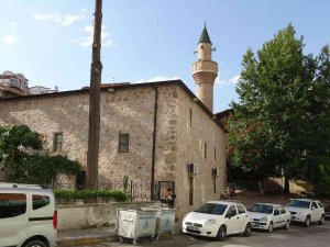 Anadolu’nun İlk Türk Camilerinden, 932 Yıldır İbadete Açık
