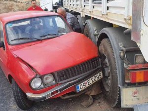 Kuşadası’nda Kaza Ucuz Atlatıldı