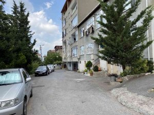 Maltepe’de 16 Yıllık Eşini Bıçakla Yaraladı