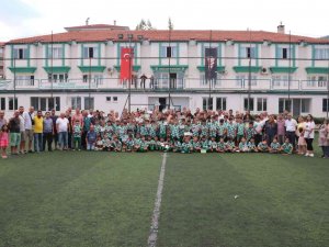 Muğlaspor Yaz Futbol Okulu’nun Mezuniyet Töreni Yapıldı