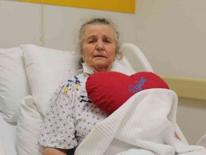 22 Dakika Boyunca Hem Kansız Hem De Kalpsiz Yaşam Mücadelesi Verdi