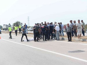 Traktöre Çarpan Motosiklet Sürücüsü Hayatını Kaybetti