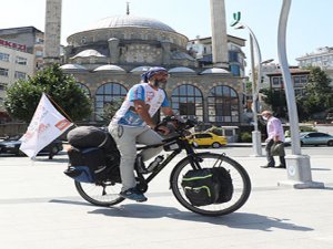 Organ ve Kök Hücre Bekleyen Çocuklar İçin Kilometrelerce Pedal Çeviriyor