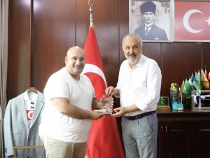 Çiftlikköy Belediyesi, Maviden Yeşile Projesi İle Ödül Aldı