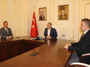 Sarıkaya İlçesine Yapılacak Kütüphanenin Protokolü İmzalandı