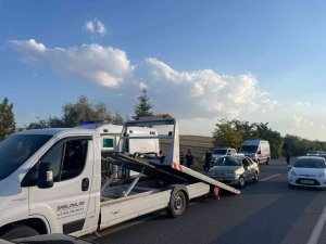 Takla Atan Otomobilin Sürücüsü Ağır Yaralandı