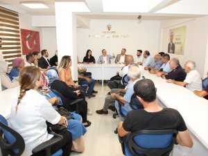 Başkan Sürekli: "İ̇zmirli Artık Hizmet Görmek İstiyor"