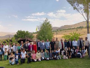 ’Sanatsal Dönüşüm’: Çoruh’taki Atıklar Çocukların Hayalleriyle Geri Dönüştürüldü