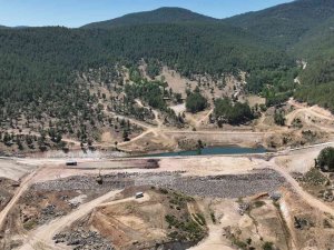 Bursa Büyükorhan Kocadere Göleti Çalışmaları Devam Ediyor