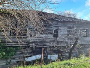 Vatandaşlar Metruk Binaların Denetlenmesini İstedi