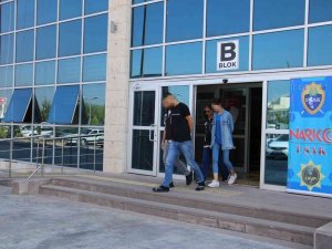 Uyuşturucu Ticareti Yapan Koca Tutuklandı Karısı Adli Kontrolle Serbest Kaldı