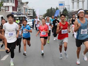 7’den 70’e Zafer Koşusuna Katıldılar