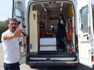 Bursa’da İki Kamyon Kafa Kafaya Çarpıştı: 2 Yaralı