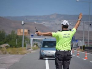 Yetkisiz Çakar Kullanımına İlişkin Valiliklere Yeni Genelge Gönderildi