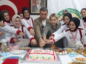 Gölbaşı Belediyesi Aşçılık Kursları İlk Mezunlarını Verdi