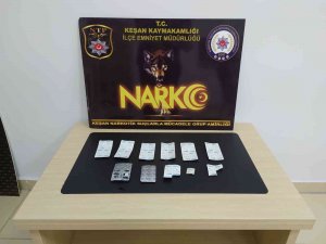 Keşan’da Çok Sayıda Sentetik Ecza Ele Geçirildi