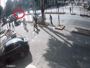 Yaya Geçidini Kullanmayan Vatandaş Canından Oldu