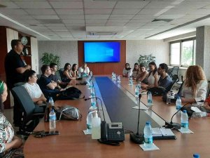 Kariyer Merkezi Kursiyerleri İş Dünyası İle Buluşuyor