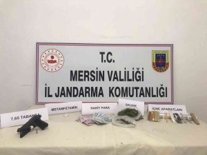 Uyuşturucu Satan 3 Kişi Yakalandı