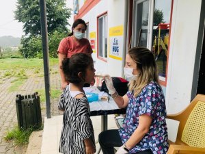 Fındık Bahçesindeki Çocuklara Diş Taraması