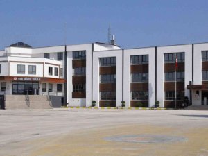 Ted İle İlk Ders Zili Çalıyor