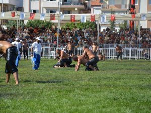 Korkuteli Altın Kiraz Yağlı Güreşlerinin Maliyeti Açıklandı