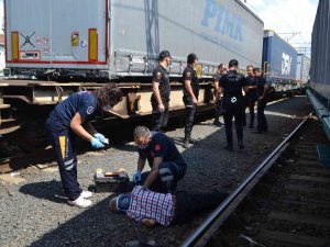 Çorlu Tren Garı’nda Bir Şahıs Rayların Arasında Yaralı Bulundu