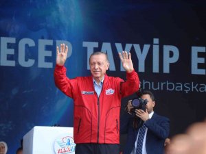 Cumhurbaşkanı Erdoğan’dan Yunanistan’a: “İ̇zmir’i Unutma, Bir Gece Ansızın Gelebiliriz”