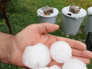 Kastamonu’ya Patates Büyüklüğünde Dolu Yağdı