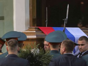 Sscb’nin Son Lideri Gorbaçov, Moskova’da Toprağa Verildi