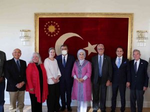 Emine Erdoğan, Uluslararası Pediatri Kurumu Heyetini Kabul Etti