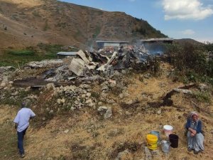 Artvin’de Ev Yangını