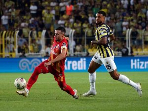 Spor Toto Süper Lig: Fenerbahçe: 1 - Kayserispor: 0 (İ̇lk Yarı)
