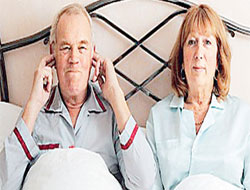 Horlaması uçaktan gürültülü